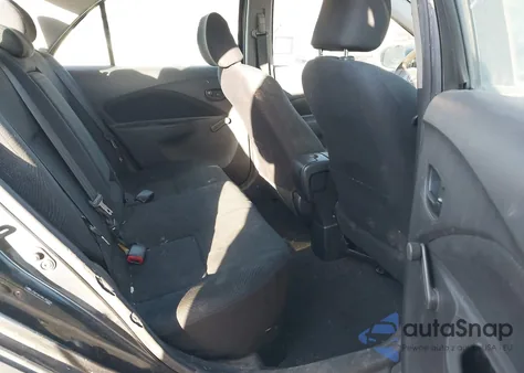 2011 Toyota Yaris z USA, uszkodzony, nr VIN JTDBT4K34BL000258